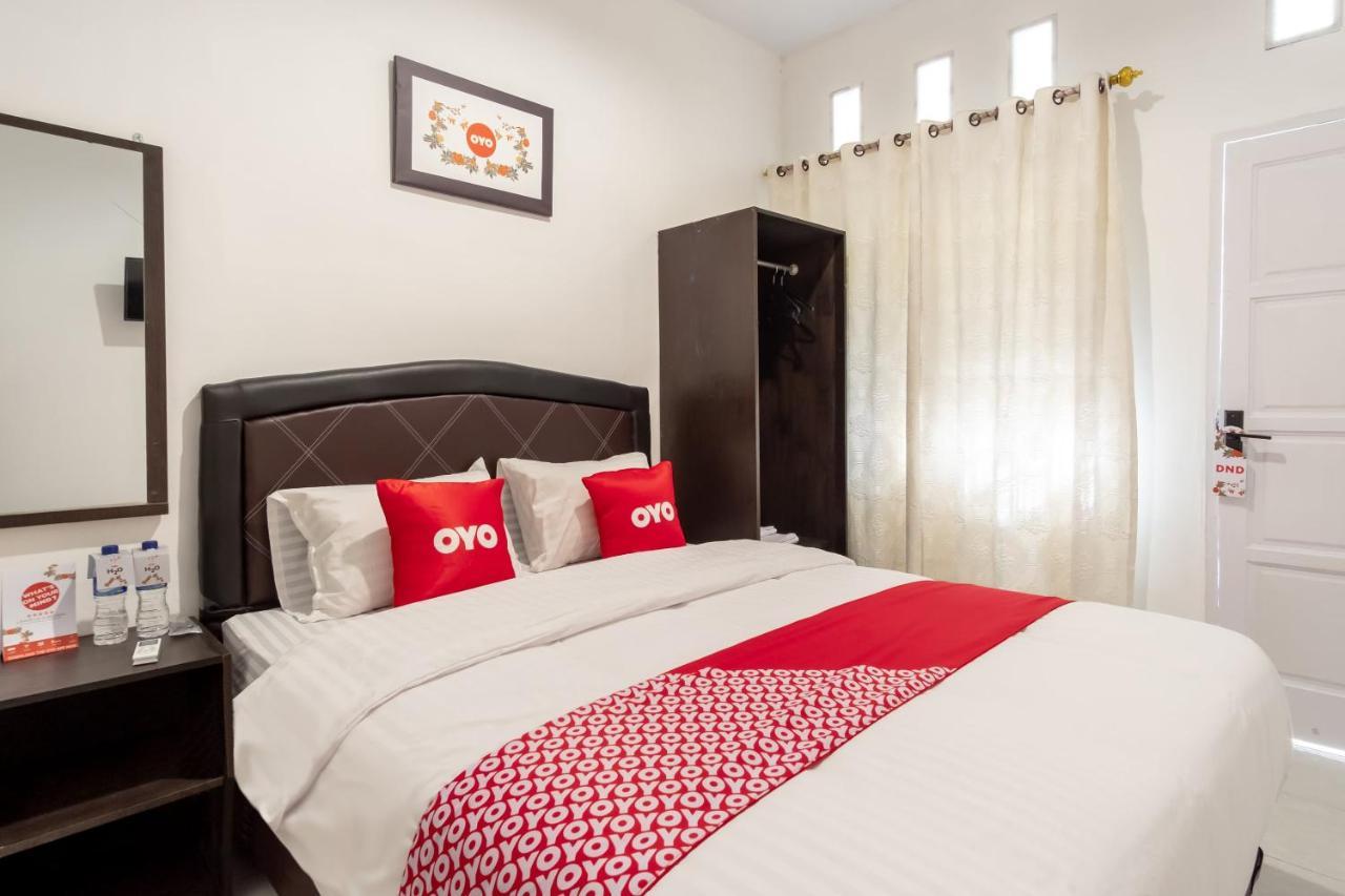 Oyo 1507 Doriyu Homestay Medan Exterior foto