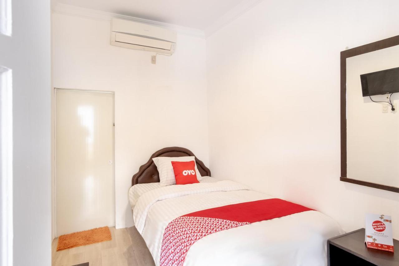 Oyo 1507 Doriyu Homestay Medan Exterior foto