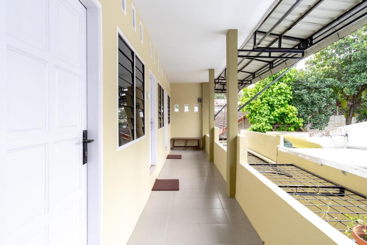 Oyo 1507 Doriyu Homestay Medan Exterior foto