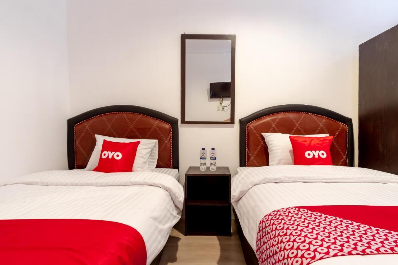 Oyo 1507 Doriyu Homestay Medan Exterior foto